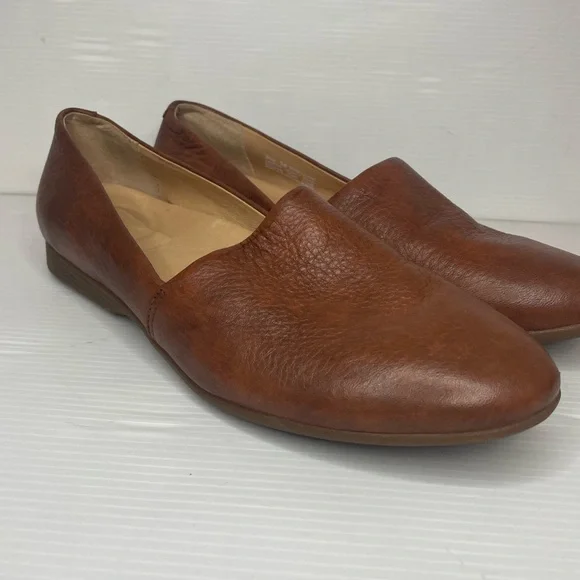 Dansko Larisa Women's Casual Shoes, Saddle Milled Size EU 38 US 7.5 - Picture 1 of 8